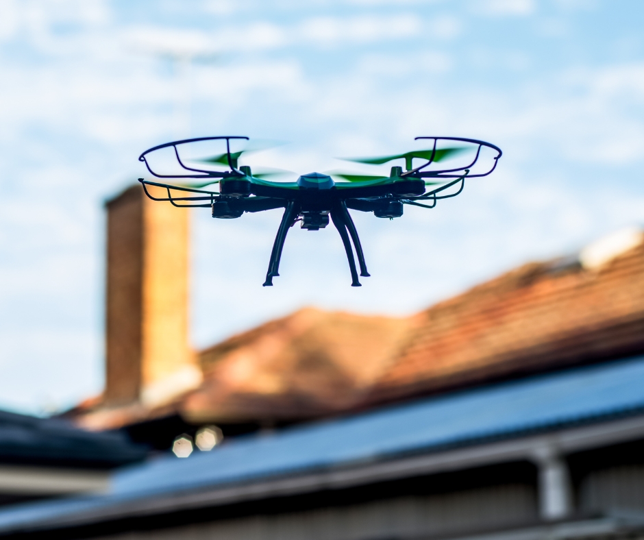 Expert inspection toiture drone Poitiers